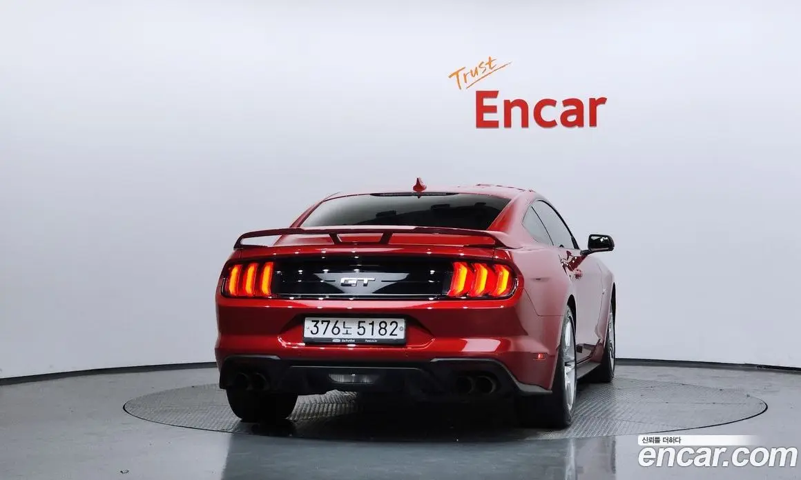 Ford Mustang 2020 5.0 автомат (гидро), фото 4