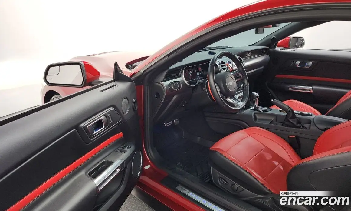 Ford Mustang 2020 5.0 автомат (гидро), фото 10