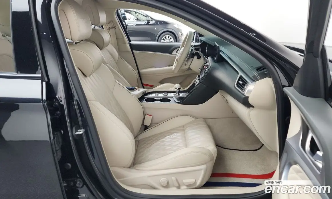 Genesis G70 2021 2.0 автомат (гидро), фото 11