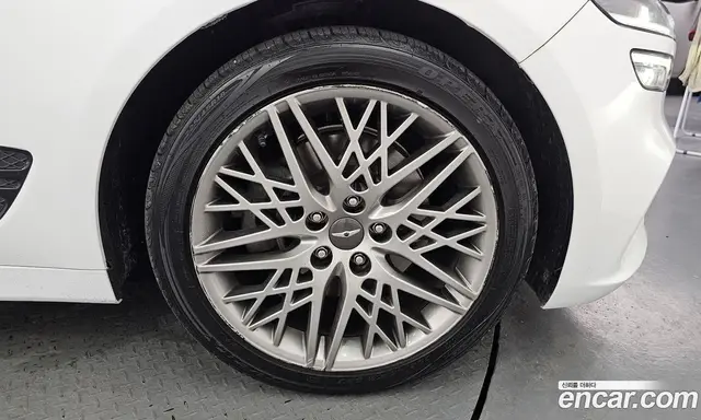 Genesis G70 2023 2.0 автомат (гидро), миниатюра 6