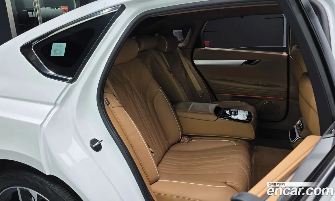 Genesis G80 2024 2.5 автомат (гидро), фото 17