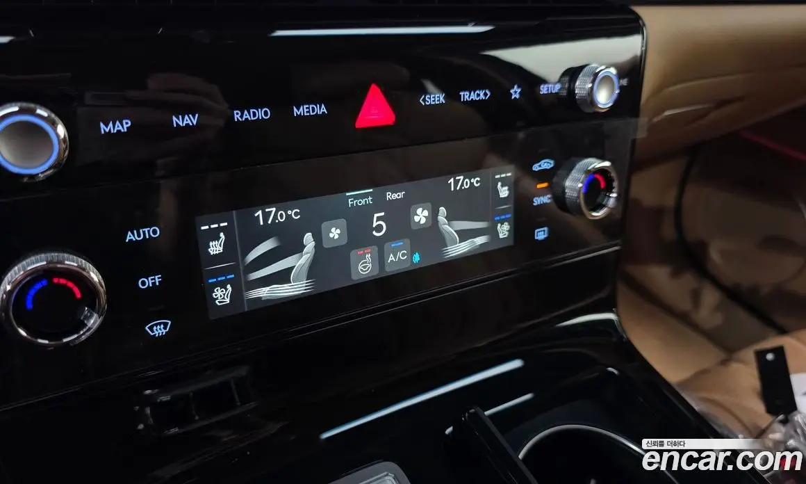 Genesis G80 2024 2.5 автомат (гидро), фото 23