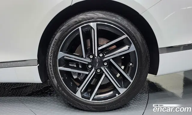 Genesis G80 2024 2.5 автомат (гидро), миниатюра 7