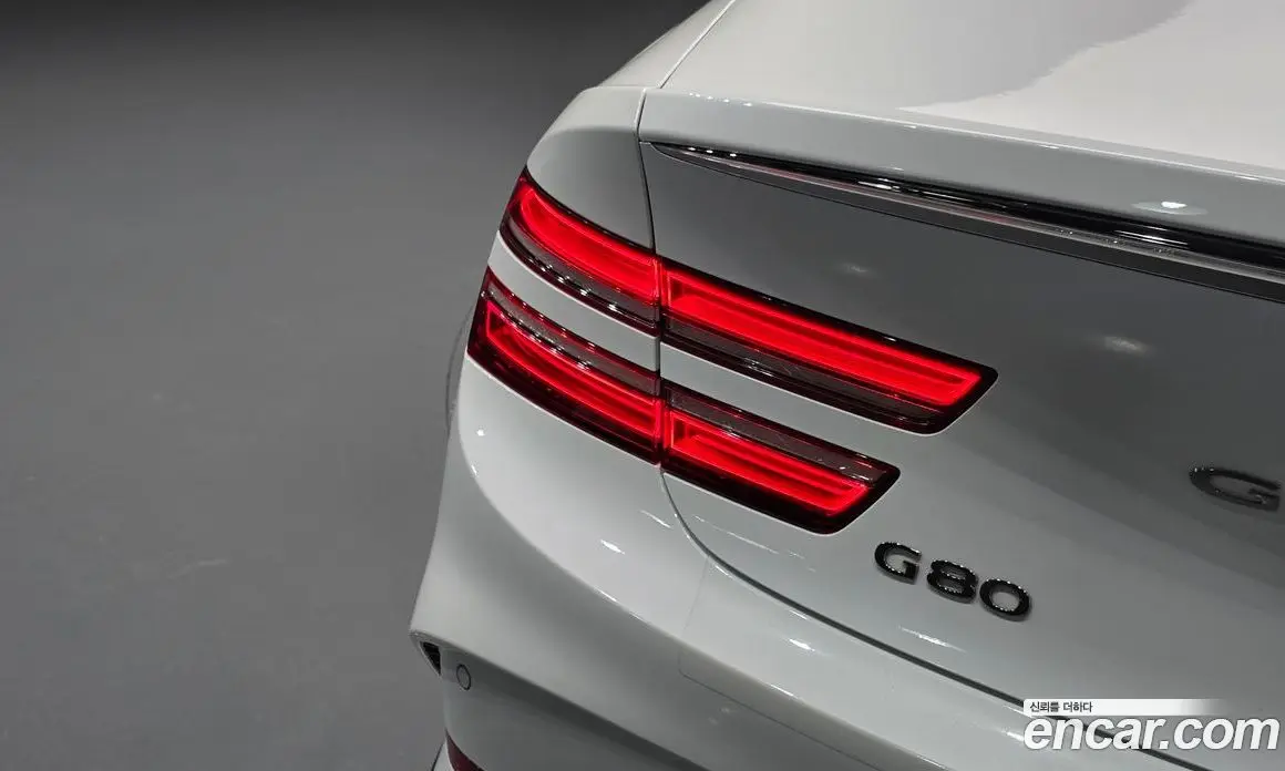 Genesis G80 2024 2.5 автомат (гидро), фото 9