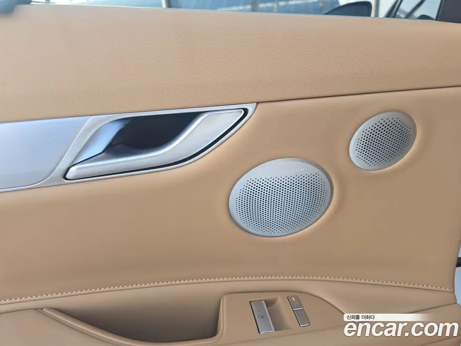 Genesis G80 2025 2.5 автомат (гидро), фото 17 Genesis G80 2025 2.5 автомат (гидро), фото 17