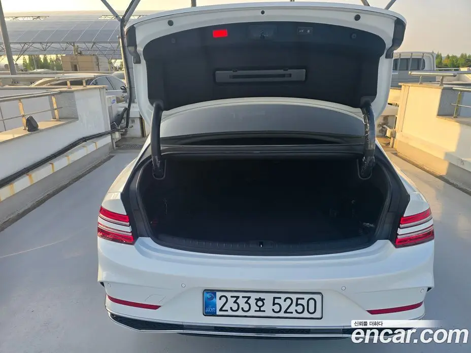Genesis G80 2025 2.5 автомат (гидро), фото 18 Genesis G80 2025 2.5 автомат (гидро), фото 18