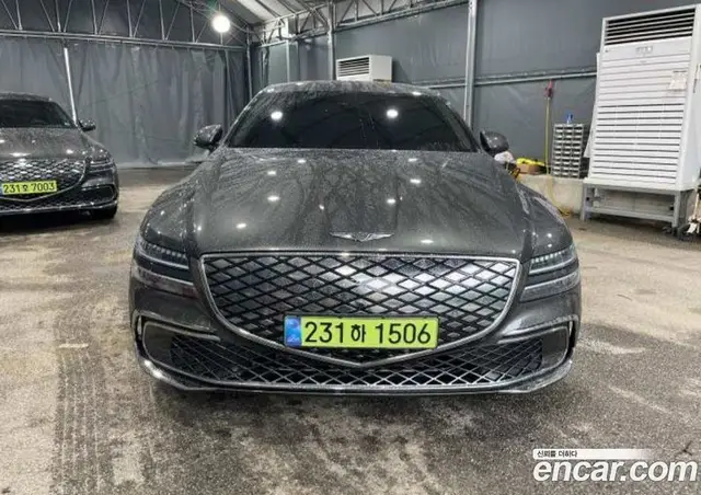 Genesis G80 2025 0.1 автомат (гидро), миниатюра 1