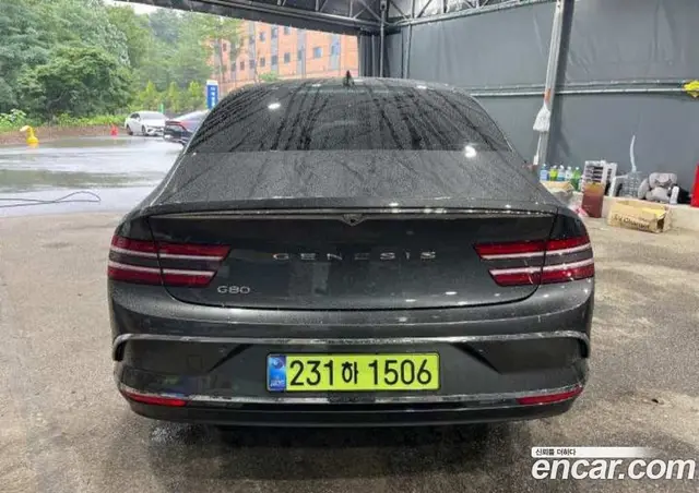Genesis G80 2025 0.1 автомат (гидро), миниатюра 3