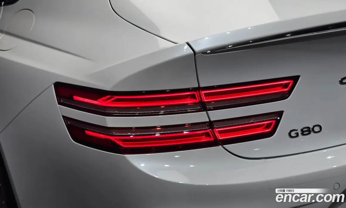 Genesis G80 2026 2.5 автомат (гидро), фото 9