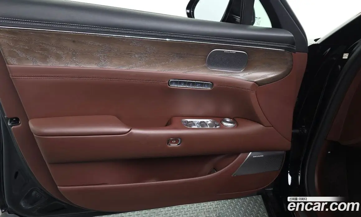 Genesis G90 2023 3.5 автомат (гидро), фото 14