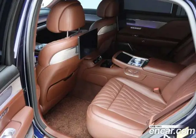 Genesis G90 2023 3.5 автомат (гидро), миниатюра 6