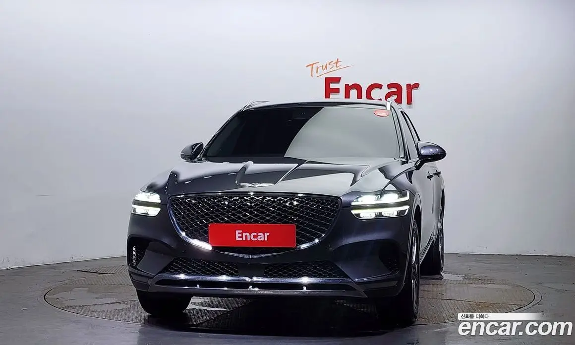 Genesis GV70 2021 2.5 автомат (гидро), фото 3 Genesis GV70 2021 2.5 автомат (гидро), фото 3