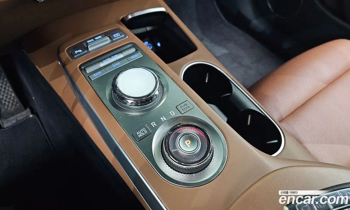 Genesis GV70 2023 2.5 автомат (гидро), фото 11