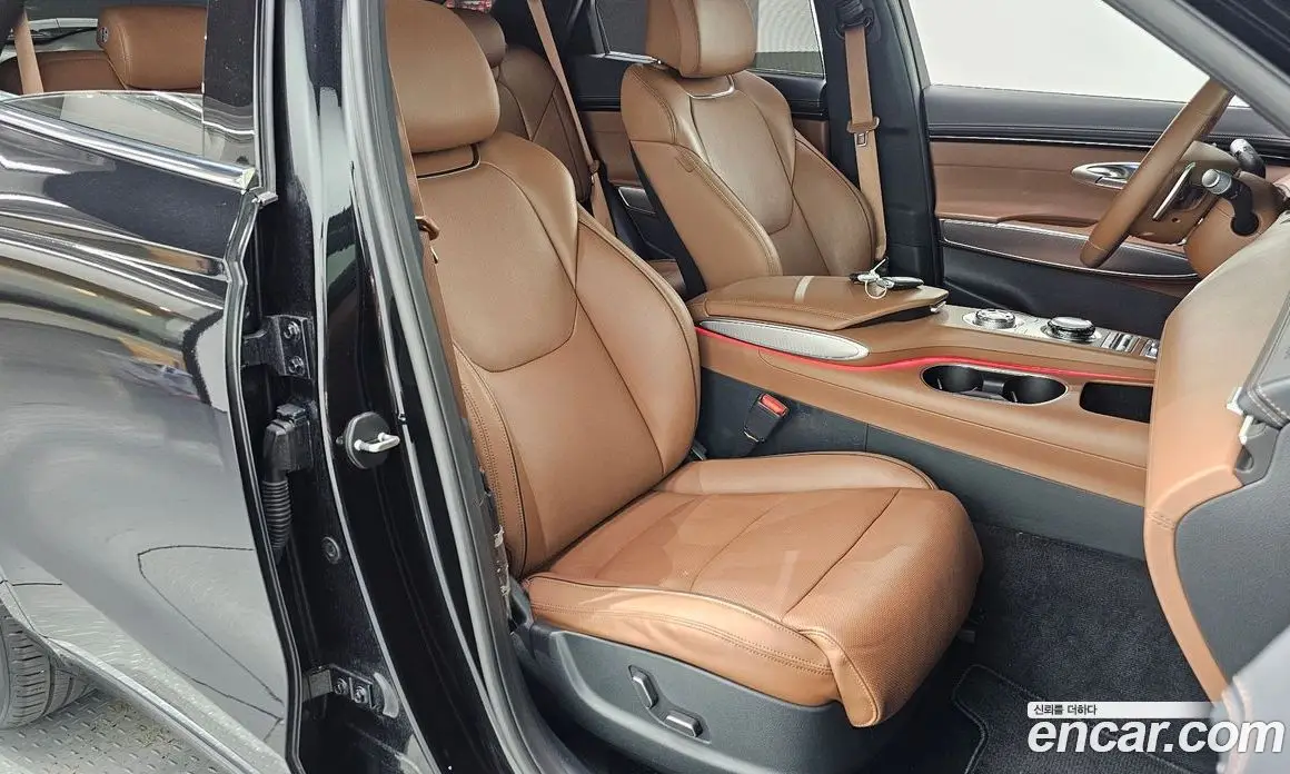 Genesis GV70 2023 2.5 автомат (гидро), фото 16