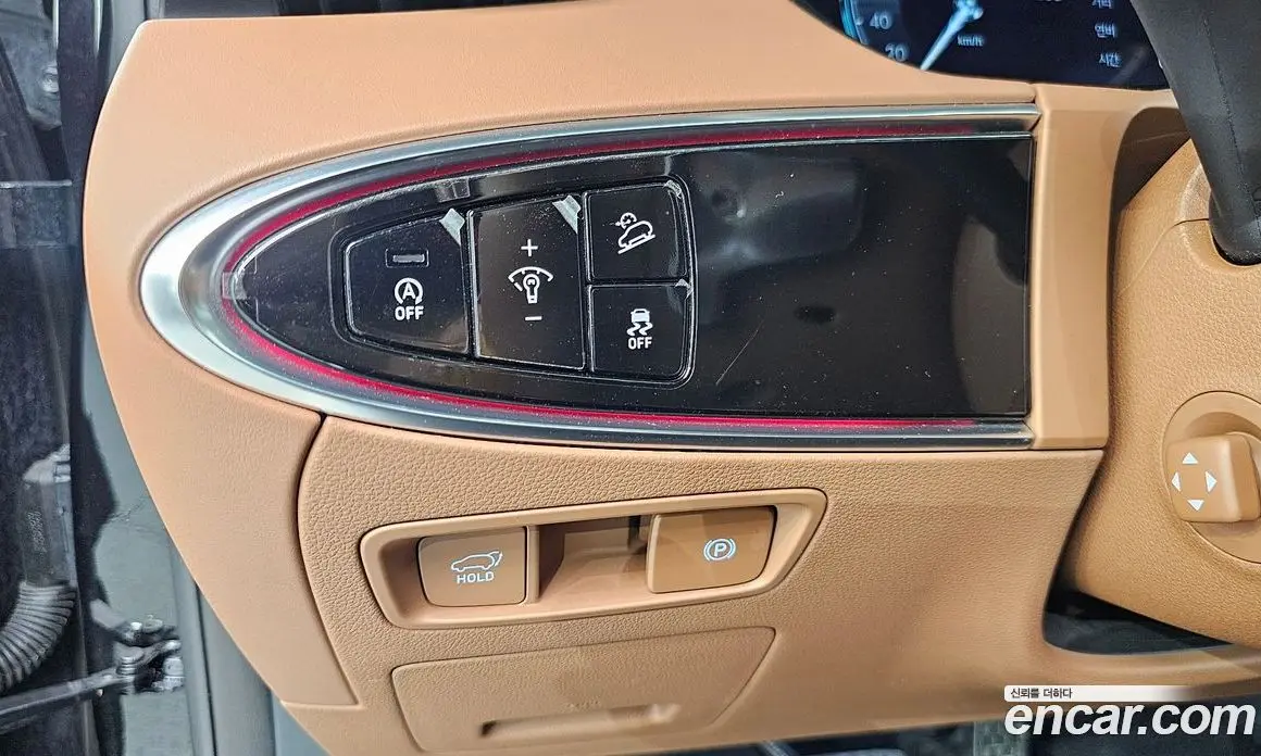 Genesis GV70 2023 2.5 автомат (гидро), фото 24