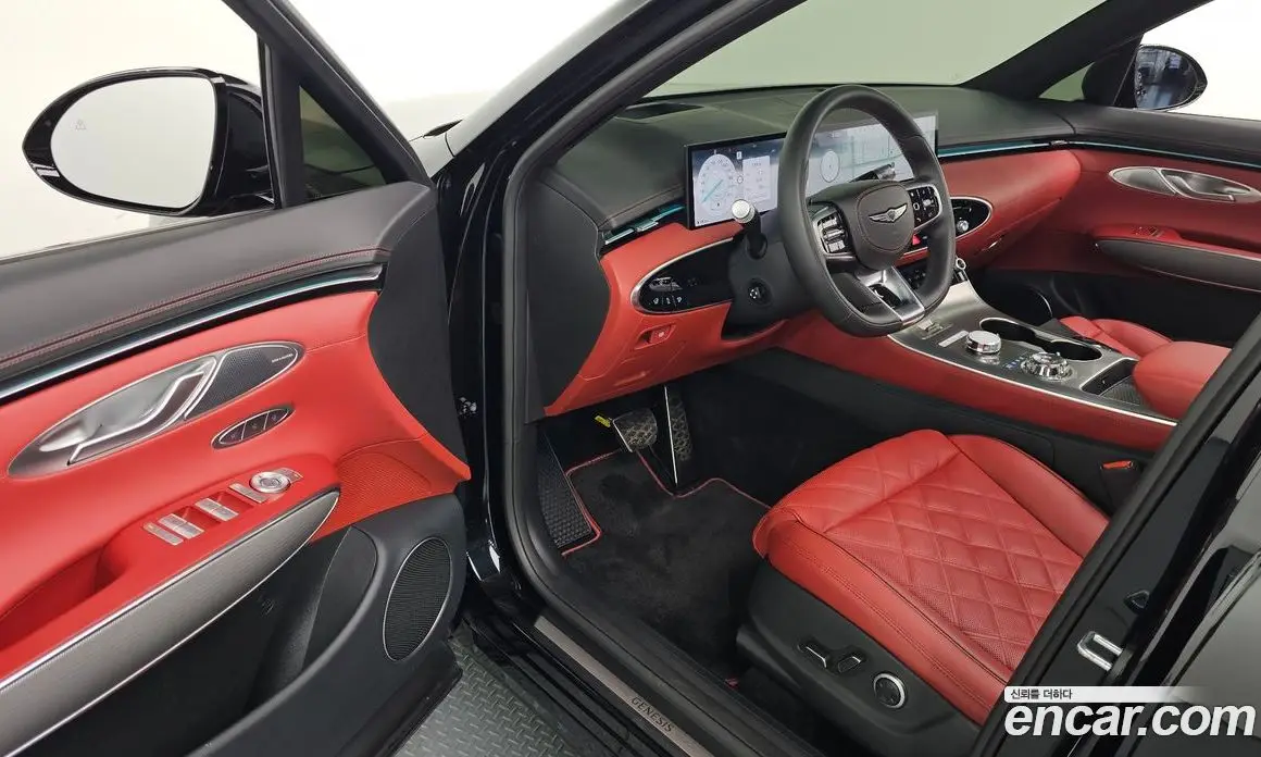 Genesis GV70 2024 2.5 автомат (гидро), фото 13
