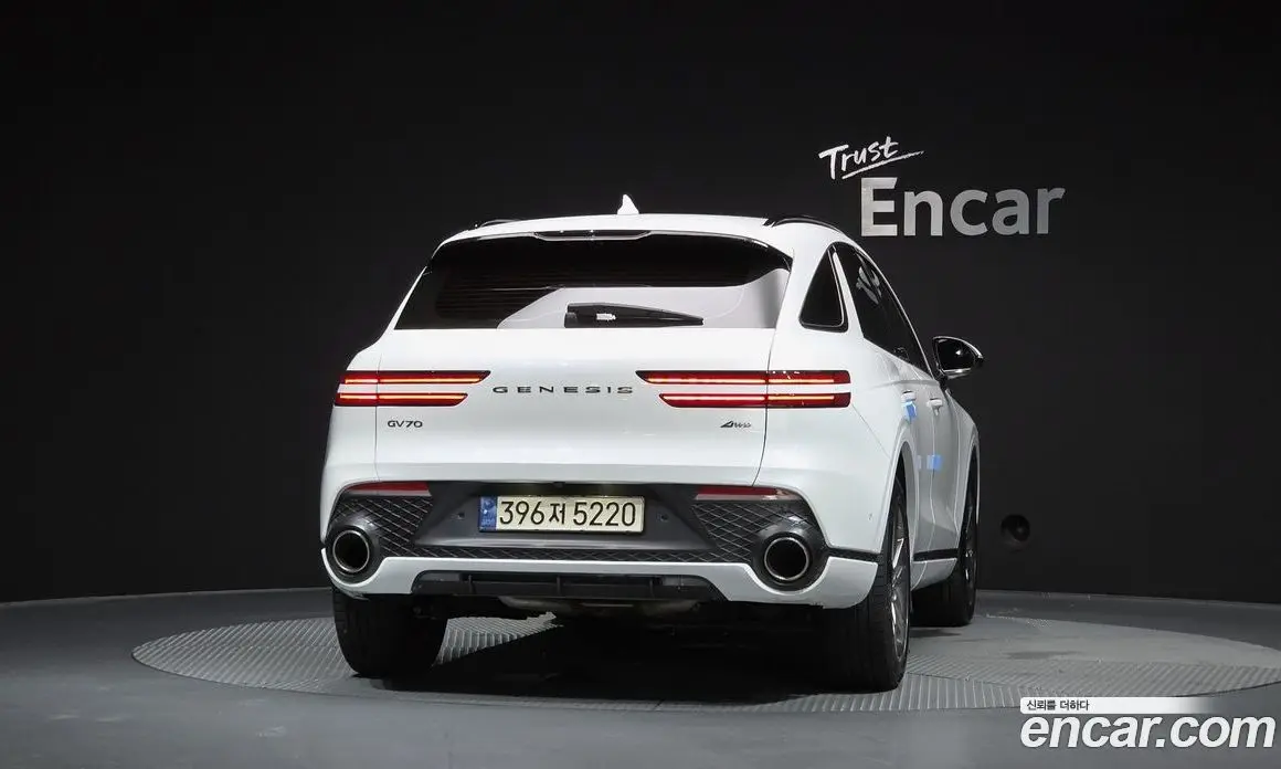 Genesis GV70 2024 2.5 автомат (гидро), фото 4