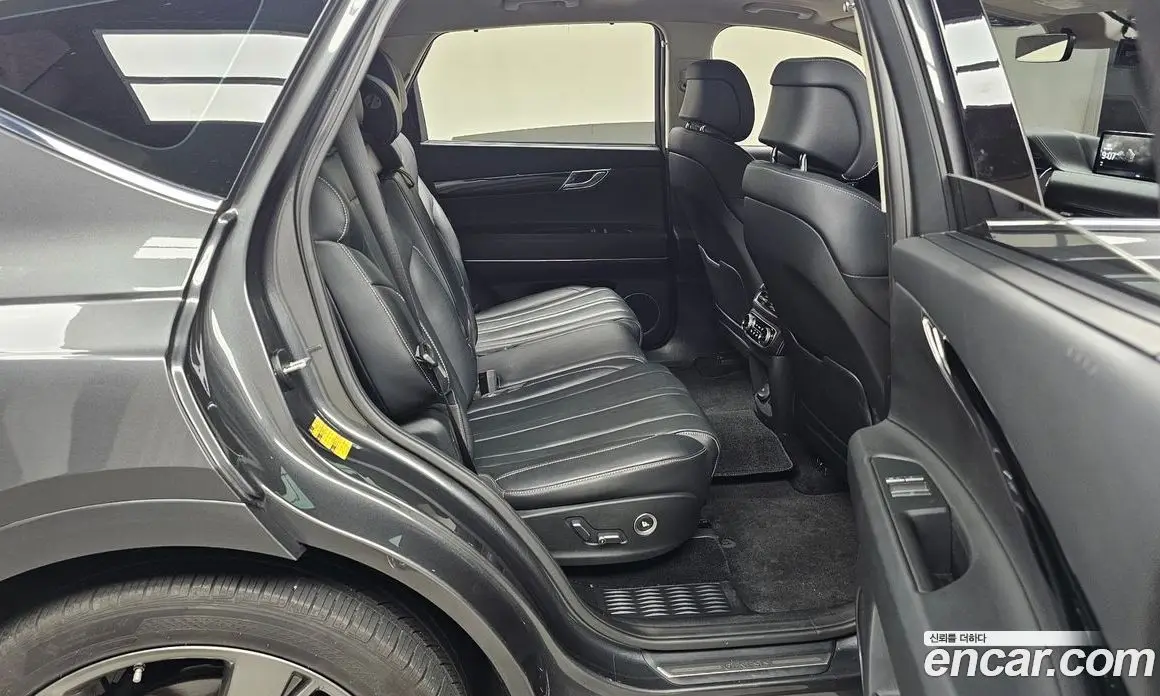 Genesis GV80 2022 3.5 автомат (гидро), фото 16