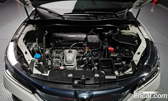 Honda Accord 2016 2.4 автомат (гидро), миниатюра 6