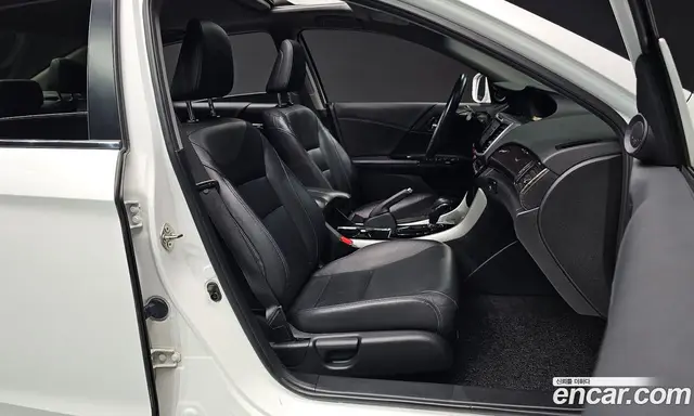 Honda Accord 2016 2.4 автомат (гидро), миниатюра 10