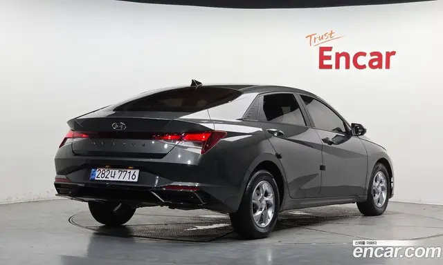 Hyundai Avante 2021 1.6 автомат (гидро), миниатюра 2