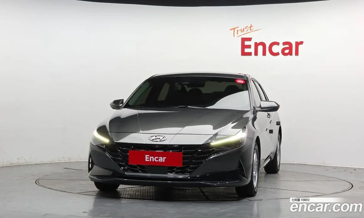 Hyundai Avante 2021 1.6 автомат (гидро), фото 3