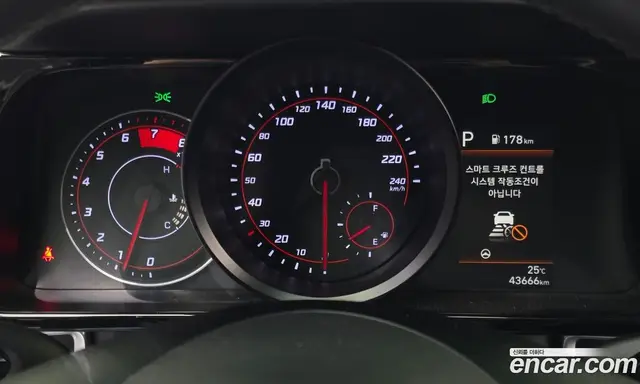 Hyundai Avante 2021 1.6 автомат (гидро), миниатюра 8