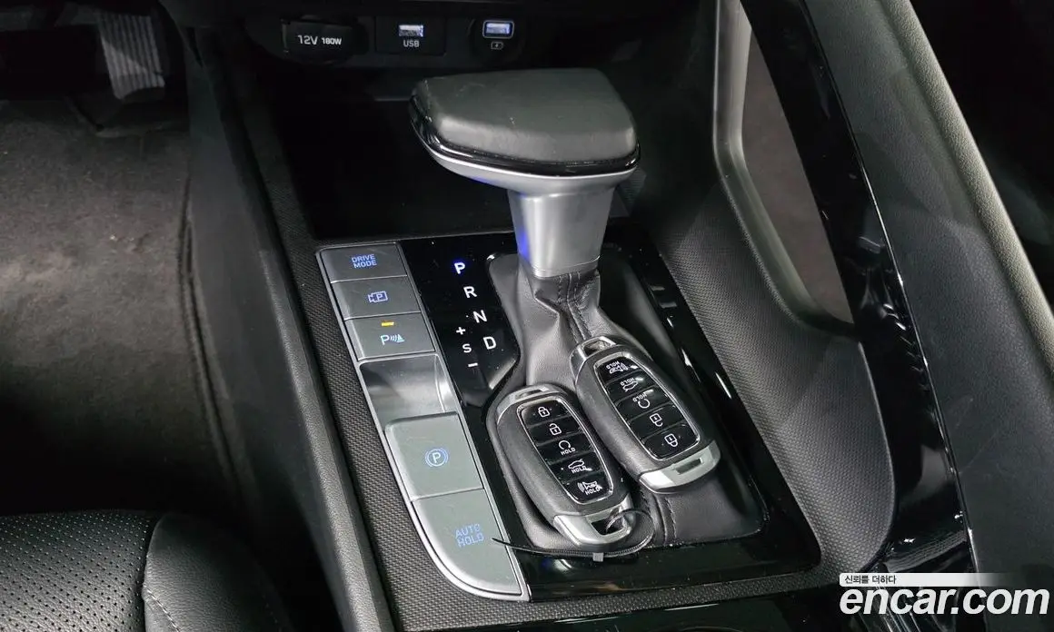 Hyundai Avante 2021 1.6 автомат (гидро), фото 9