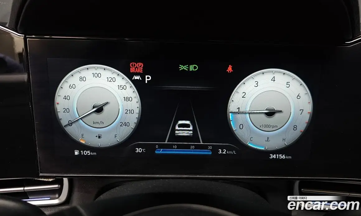Hyundai Avante 2022 1.6 автомат (гидро), фото 11