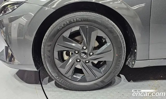 Hyundai Avante 2022 1.6 автомат (гидро), миниатюра 5
