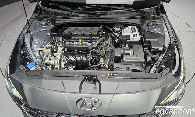 Hyundai Avante 2022 1.6 автомат (гидро), миниатюра 6