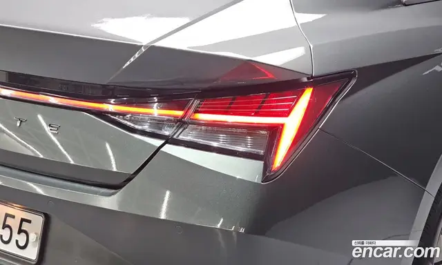 Hyundai Avante 2022 1.6 автомат (гидро), миниатюра 9
