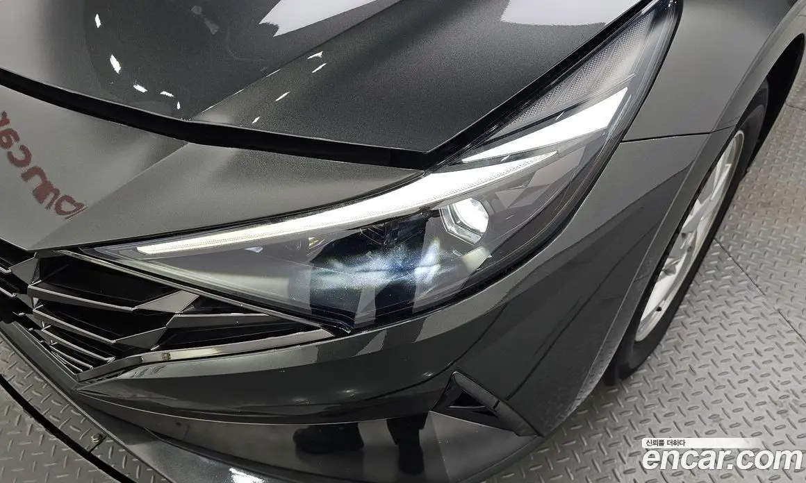Hyundai Avante 2022 1.6 автомат (гидро), фото 7