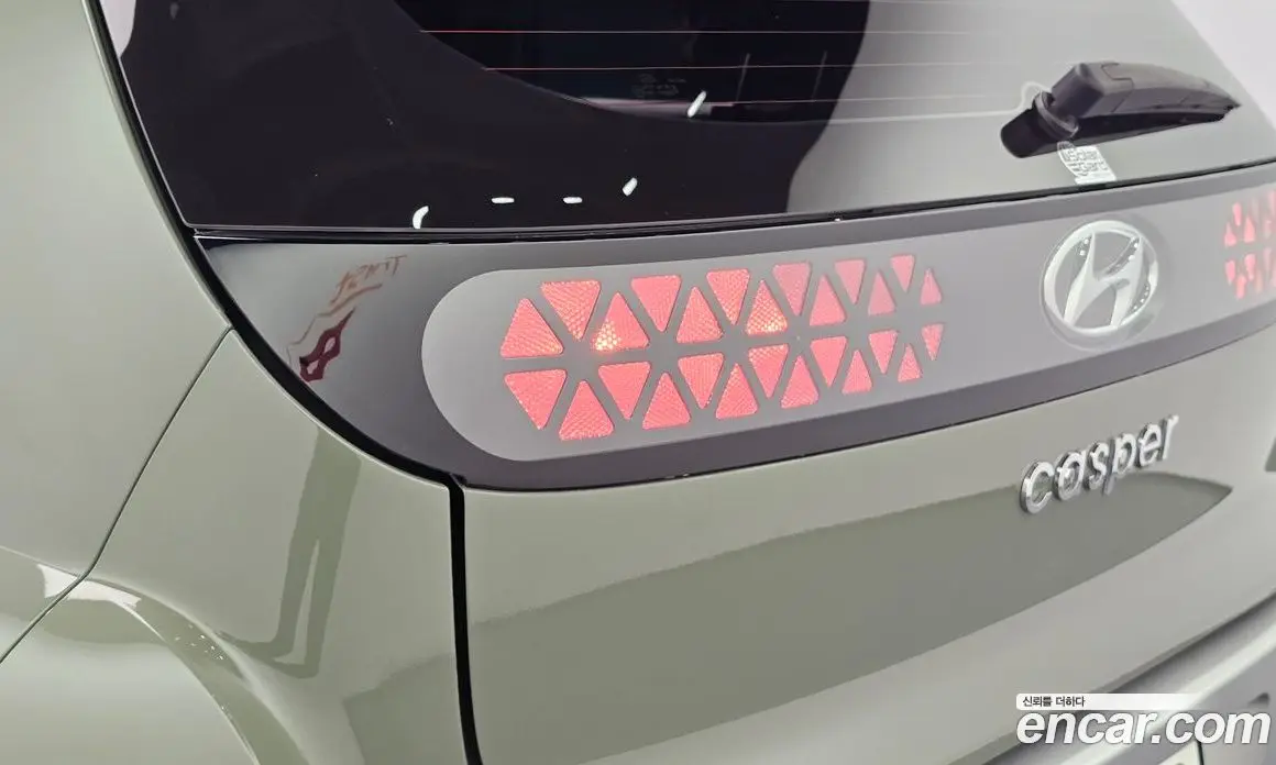 Hyundai Casper 2023 1.0 автомат (гидро), фото 9