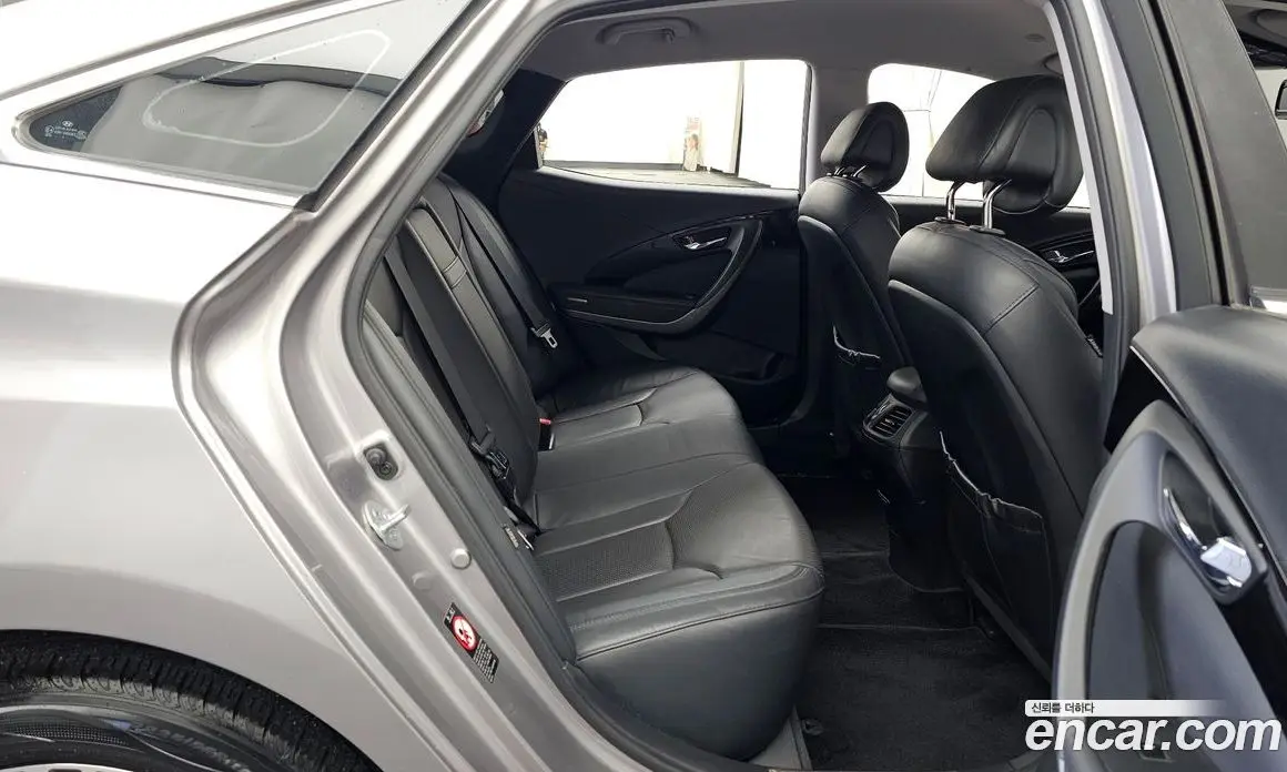 Hyundai Grandeur 2014 2.4 автомат (гидро), фото 12