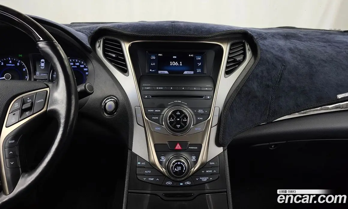 Hyundai Grandeur 2014 2.4 автомат (гидро), фото 14