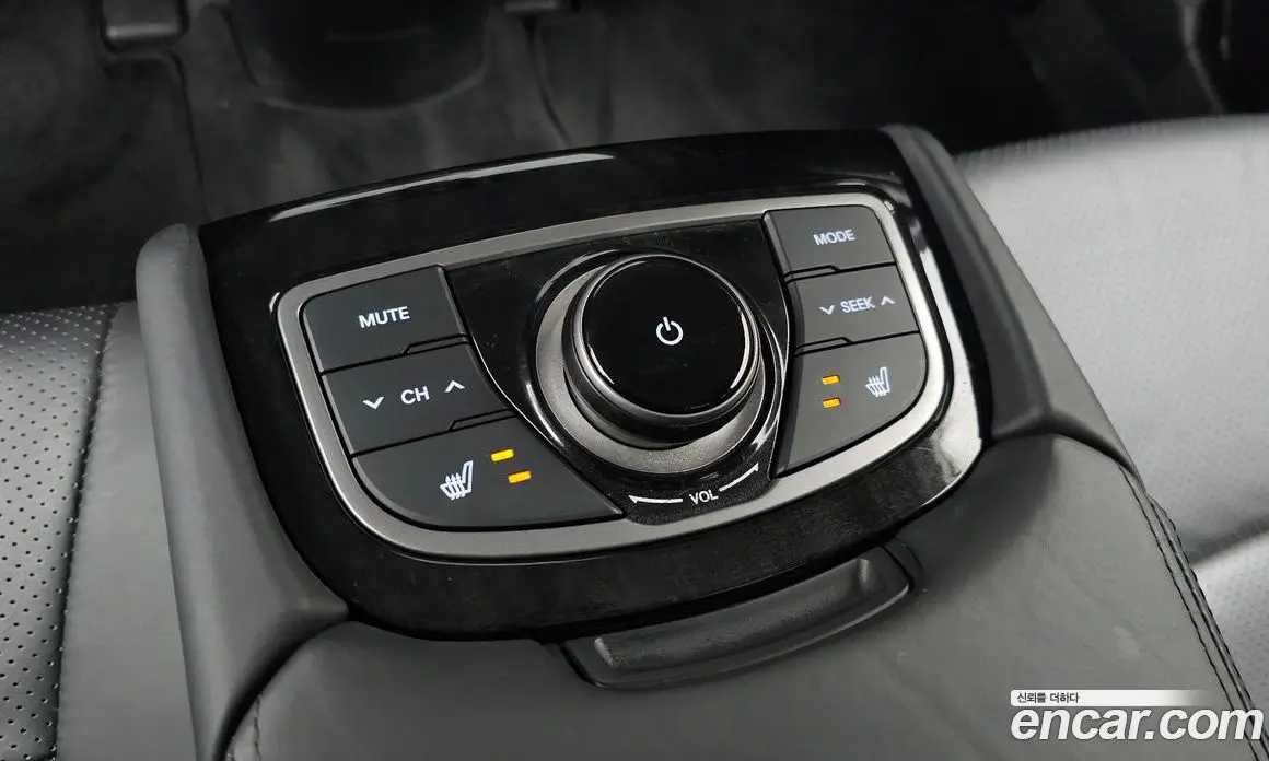 Hyundai Grandeur 2014 2.4 автомат (гидро), фото 19