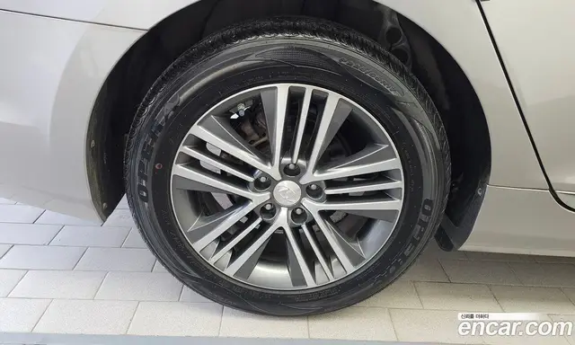 Hyundai Grandeur 2014 2.4 автомат (гидро), миниатюра 5
