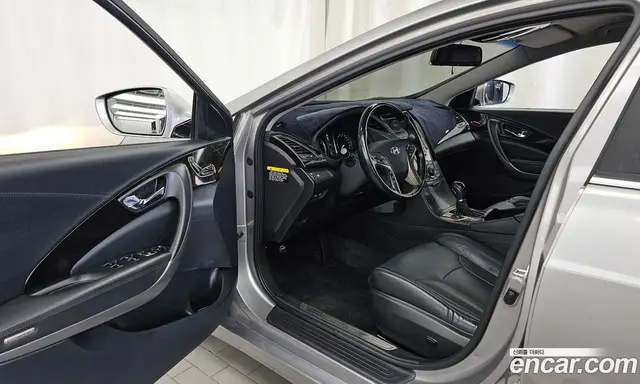 Hyundai Grandeur 2014 2.4 автомат (гидро), миниатюра 10