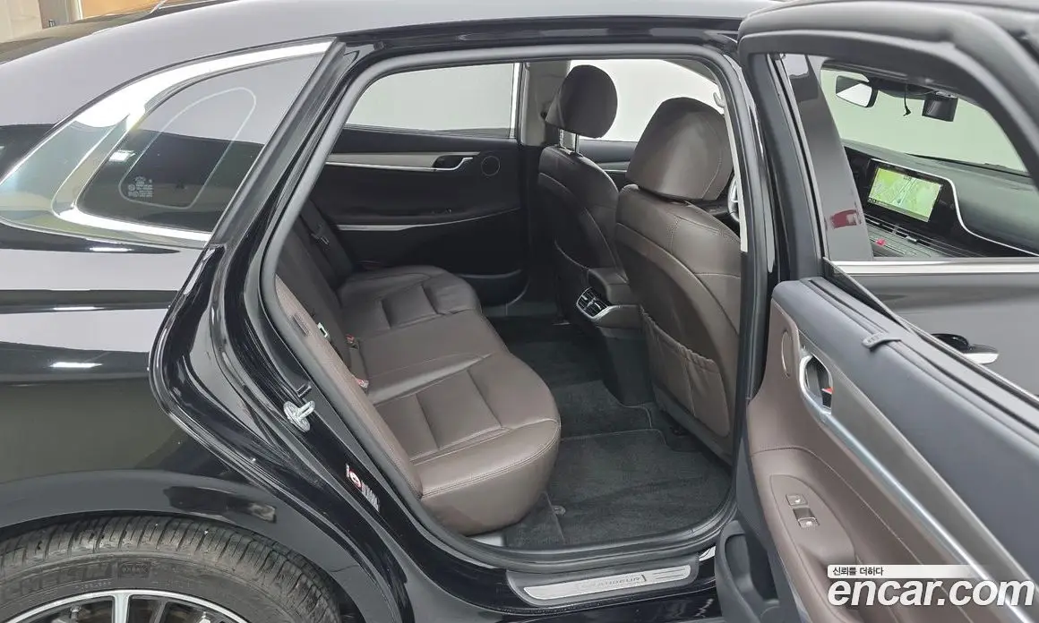 Hyundai Grandeur 2022 3.3 автомат (гидро), фото 11