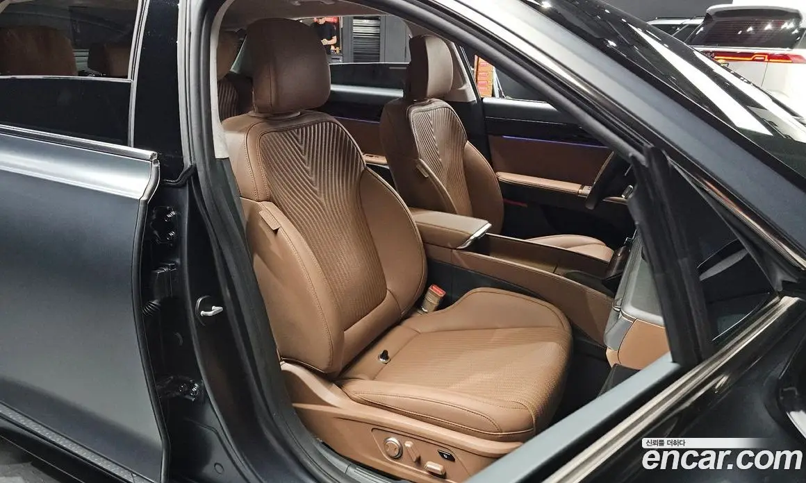 Hyundai Grandeur 2023 1.6 автомат (гидро), фото 13