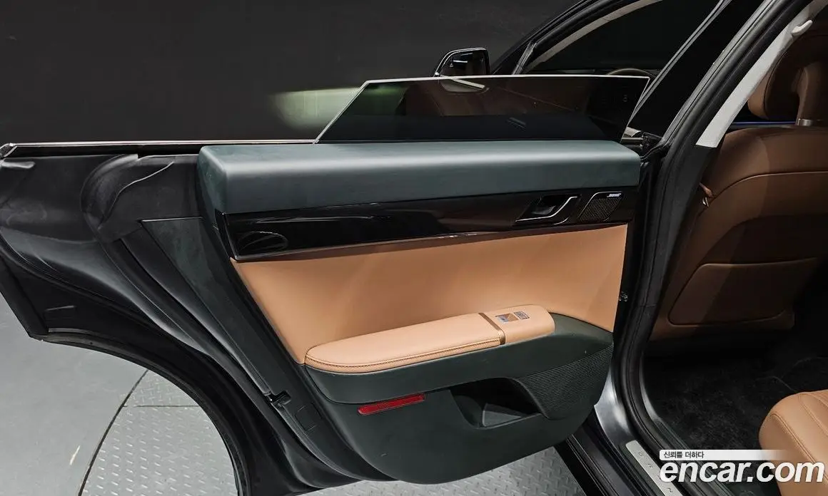 Hyundai Grandeur 2023 1.6 автомат (гидро), фото 15