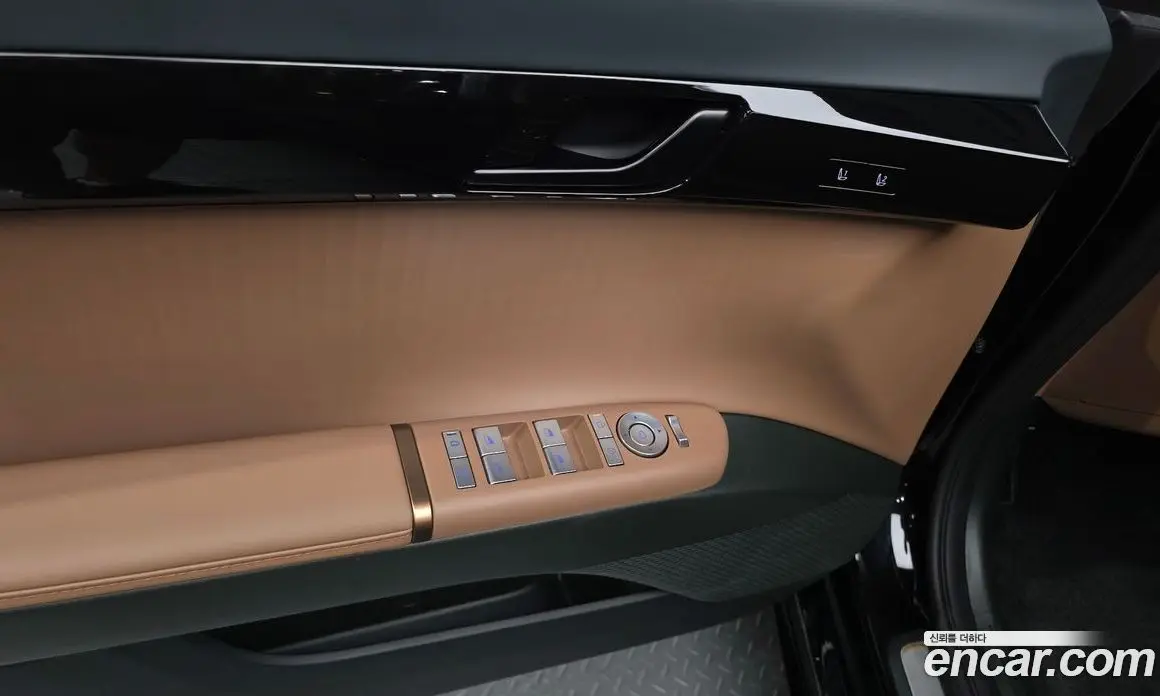 Hyundai Grandeur 2024 1.6 автомат (гидро), фото 27