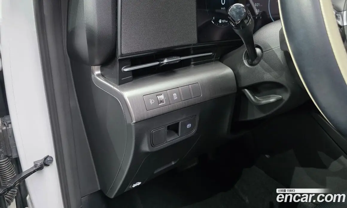Hyundai Kona 2025 1.6 автомат (гидро), фото 30