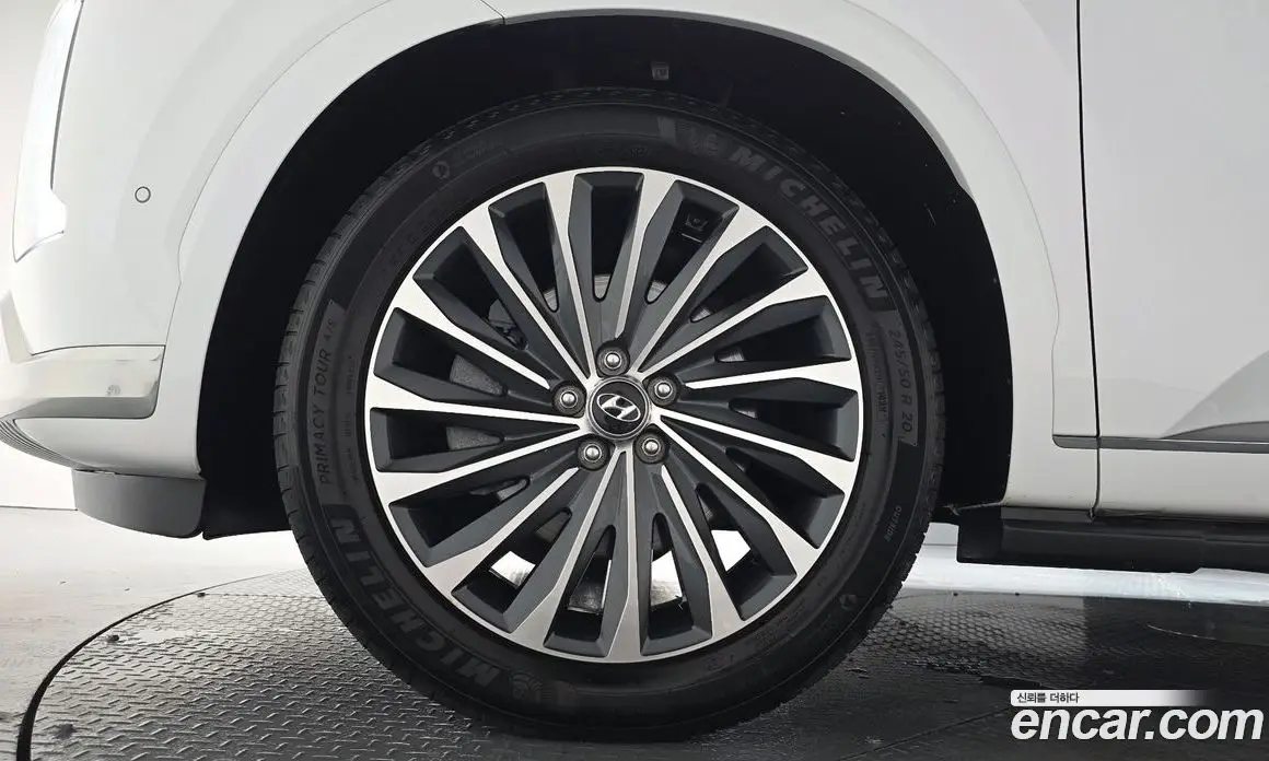 Hyundai Palisade 2024 2.2 автомат (гидро), фото 5