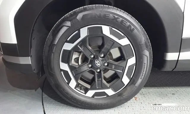 Hyundai Santa Fe 2023 2.5 автомат (гидро), миниатюра 5