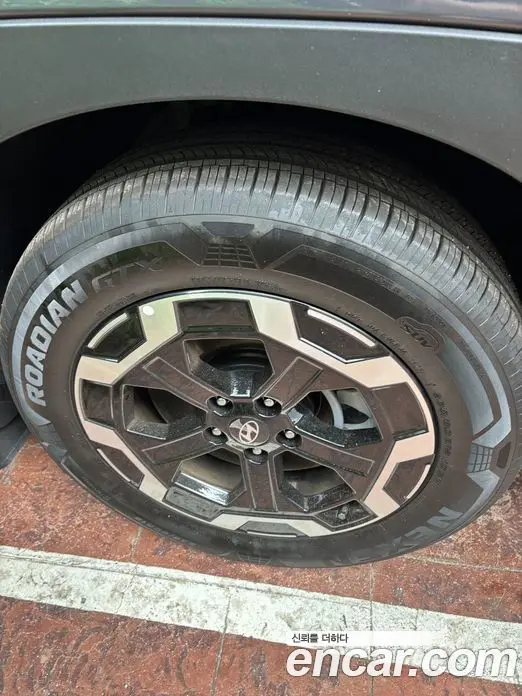 Hyundai Santa Fe 2025 2.5 автомат (гидро), фото 14