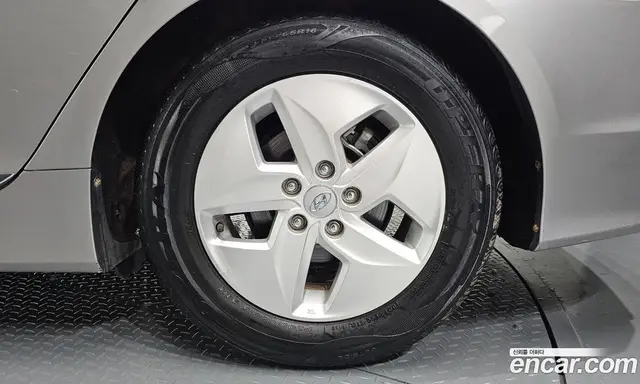 Hyundai Sonata 2011 2.0 автомат (гидро), миниатюра 6