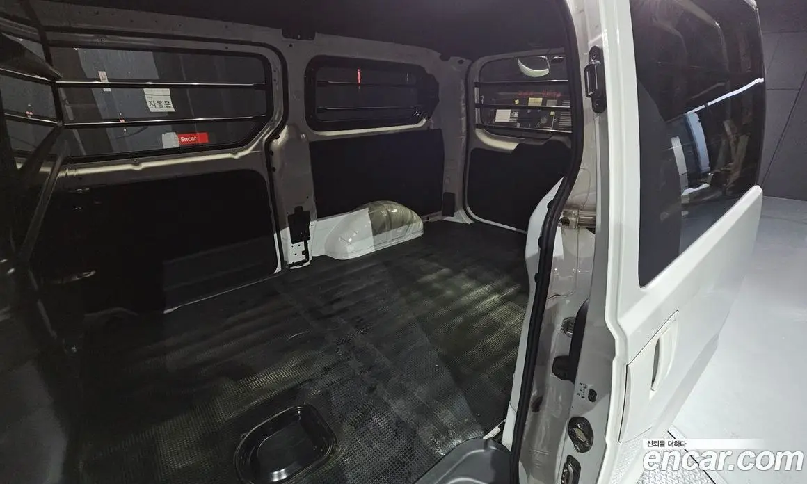 Hyundai Starex 2019 2.5 автомат (гидро), фото 17