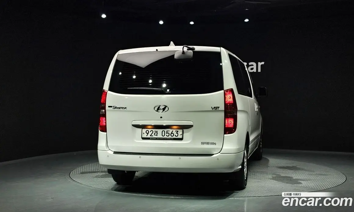 Hyundai Starex 2019 2.5 автомат (гидро), фото 3